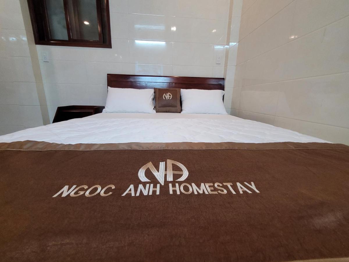 Ngoc Anh Homestay Thon Kim Long Esterno foto